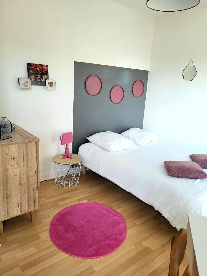 Charmant Appartement Au Coeur Du Centre Ville Κεμπέρ Εξωτερικό φωτογραφία